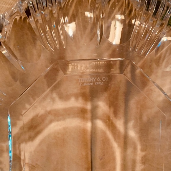 Tiffany & Co crystal bowl oversized circa 1992 Vintage gift xcellent condition - Picture 4 of 4